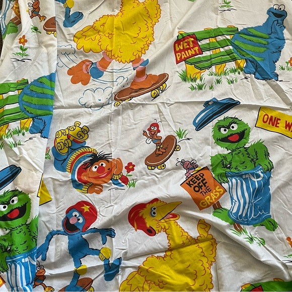 Sesame Street | Bedding | Vintage Sesame Street Characters Fitted Sheet ...